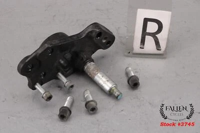 2016 Harley Ultra Limited Engine Mount Front End Cap 16400004 - Image 1 of 4