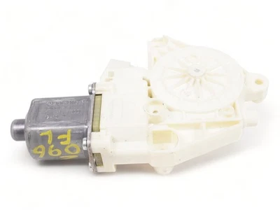 Mercedes Benz Clase C 2008-2014 cupé W204 motor ventana eléctrica puerta delantera izquierda Foto 1 de 4