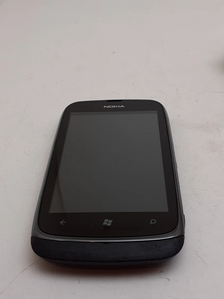 Nokia 610 Nero 256MB Funzionante - Immagine 1 di 4