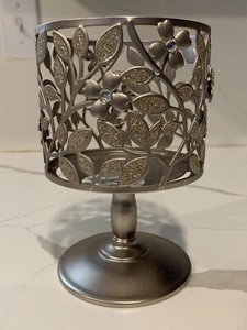 BATH AND BODY WORKS PEDESTAL 3 WICK-CANDLE HOLDER - Picture 1 of 3