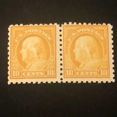 US Stamp #472 . 10 Cent MNH. Make Offers. Great Color!!! Pair — 第 1/2 张图片