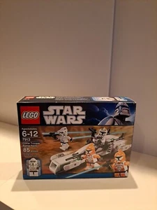 LEGO Star Wars Clone Trooper Battle Pack (7913) - Picture 1 of 2