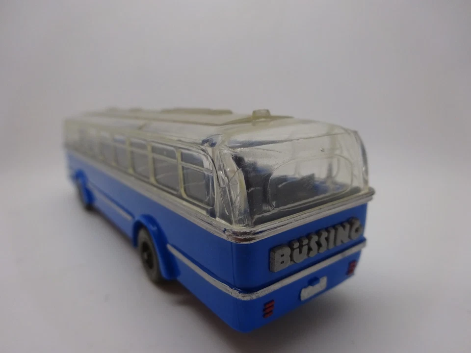 WIKING : Büssing Trambus / 7 Werbemodell Avec Lettrage U. Coupe Du Monde - Photo 1/4