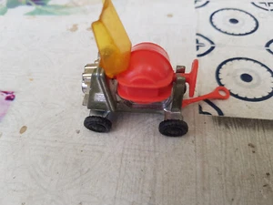 K-51 Corgi: rimorchio con betoniera - Foto 1 di 5