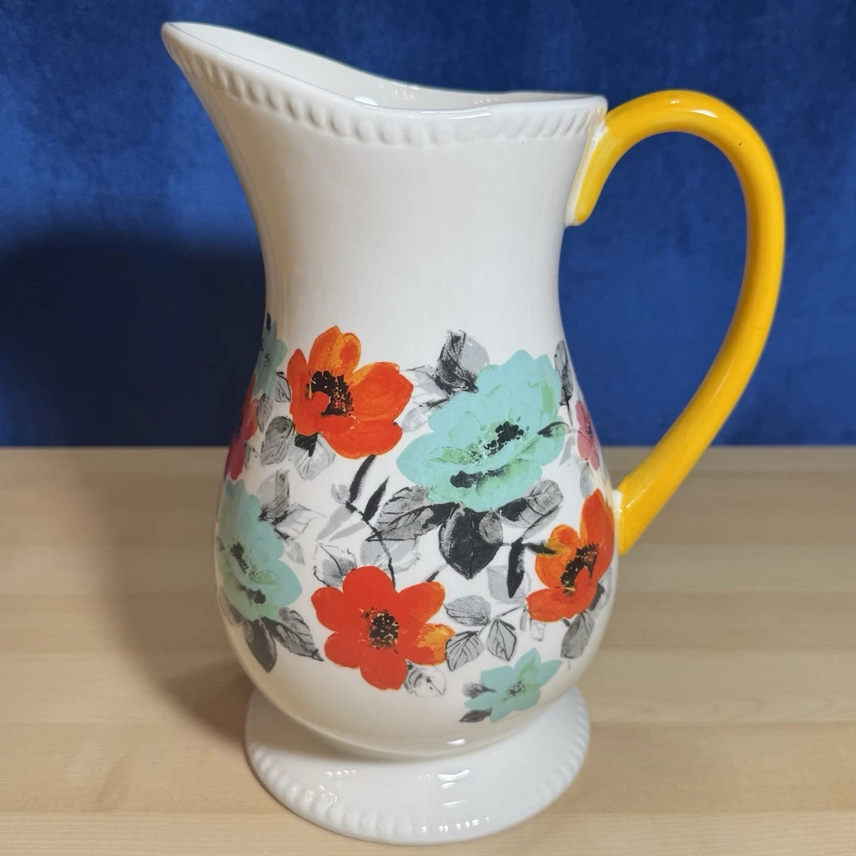 Jarrón jarra grande floral mercado de pulgas Pioneer Woman Foto 1 de 4