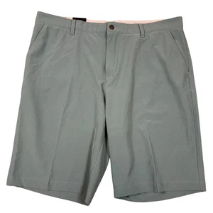 Adidas Mens ULT 365 Short Golf Shorts Size 38 Green Flat Front Chinos - Picture 1 of 9