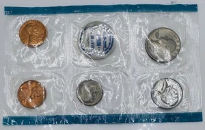 1968 US Mint Philadelphia Coins Uncirculated 5 Coins ! Very Nice Set ! - Picture 1 of 2