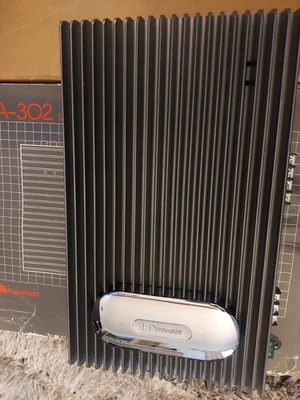 AMPLIFICADOR DE POTENCIA MÓVIL COCHE NAKAMICHI PA-304 4 CANALES Nuevo En Caja Foto 1 de 4