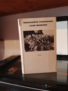 Marguerite Yourcenar Care memorie Giulio Einaudi Editore Supercoralli 1983 2a ed - Foto 1 di 4