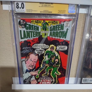 NEAL ADAMS SIGNED GREEN LANTERN # 83 MARVEL COMICS CGC 8.0 AND COA - Picture 1 of 5