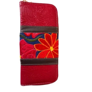 Tooled with floral  tapestry embroidery synthetic leather wallet women with coin - Picture 1 of 11