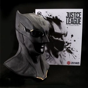 US/Limited Edition 1:1 Justice League Batman Helmet/Holiday Gift/High-Quality - Picture 1 of 11