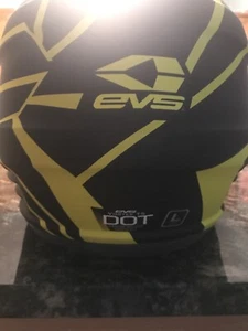 Casco EVS adulto DOT negro/amarillo adulto grande - Imagen 1 de 3