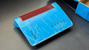 AVM Fritz!Box 5530 Fiber Router AON | WiFi Modem WLAN Router - Picture 1 of 6