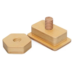 Acoplador de cocina de madera para niños pequeños Tidlo para fregadero cocina lavadora - Imagen 1 de 2