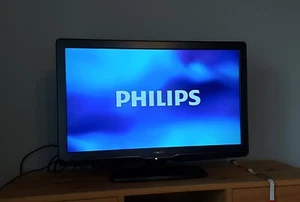 Philips LCD-Fernseher 37PFL9604H/12 Monitor/Bildschirm - Bild 1 von 23