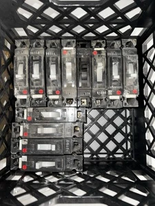 12 GE THED113020 20A Circuit Breaker *FREE SHIPPING* - Picture 1 of 5