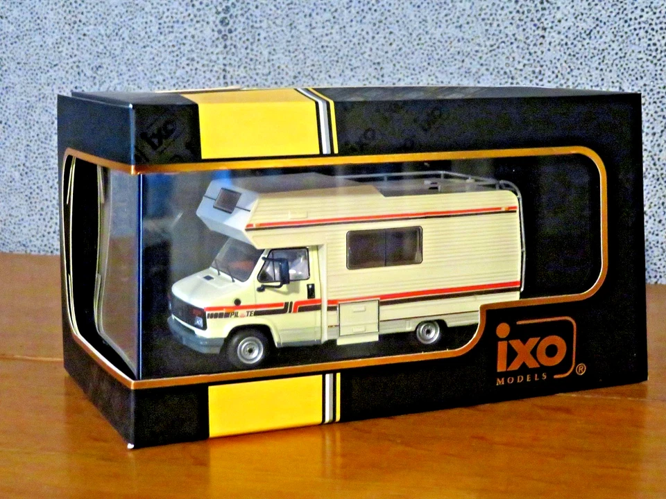 1/43 IXO CAC001 CITROEN C25  CAMPING CAR 1985 - Photo 1/4
