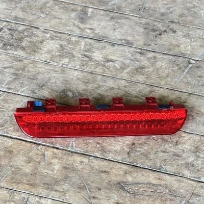 2011 2012 2013 2014 2015 2016 KIA SPORTAGE TAIL GATE 3RD THIRD LIGHT BRAKE OEM - Изображение 1 из 4