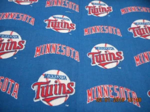 MadieBs Herren Colorado Rockies oder Minnesota Twins Major League Baseball 2er Set  - Bild 1 von 10