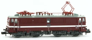 HN2523D Arnold Website 211 001-3 Dr Sonderbemalung Rot Bandeau Weiß DCC Skala N - Picture 1 of 1
