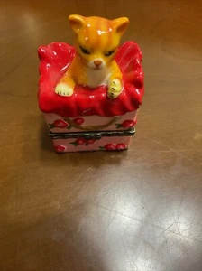 Porcelain Cat Trinket, Pill, Jewelry Box. Still Has Original Tag. - Picture 1 of 12