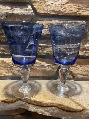 美丽的手吹高蓝色葡萄酒水玻璃高脚杯透明干 8 件套 2 件 — 第 1/4 张图片