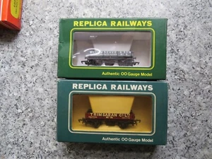 Replica OO Gauge 2 off 3 Plank Wagon 'William Neave & Son' 'Trimsaran' Boxed. - Picture 1 of 2