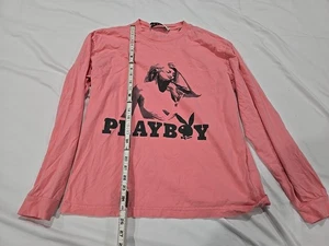 Playboy Magazin von Pacsun Modell Bunny rosa Grafik L/S Rundhalsausschnitt T-Shirt Gr. Med - Bild 1 von 7