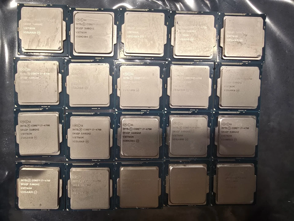 Lote de 20 procesadores Intel Core i7-4790 4770 cuatro núcleos Foto 1 de 1