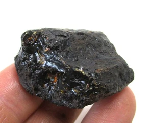 +++ Bernstein (UV) -- Sumatra, Indonesien +++ 113 ct +++ blau fluoreszierend - Picture 1 of 4