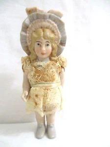 BSCO porcelain French Bisque Bonnet 5 1/2" doll figure - Picture 1 of 4