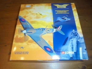 CORGI 49002 1/72 SUPERMARINE SPITFIRE MK.IIA RAF CON CDR DOUGLAS BADER TANGMERE - Imagen 1 de 7