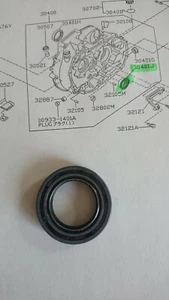 Nissan Bluebird T12 T72,gearbox input shaft seal,1.6 Models, new genuine part. - Picture 1 of 2