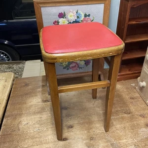 Vintage old kitchen stool solid wood removable top solid and strong. Red - Picture 1 of 5