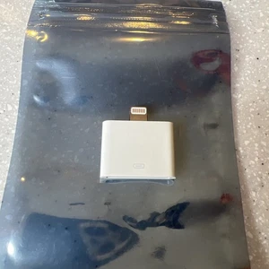 Adaptador Original Apple Lightning a 30 pines Modelo A1468 wHITE - Imagen 1 de 2