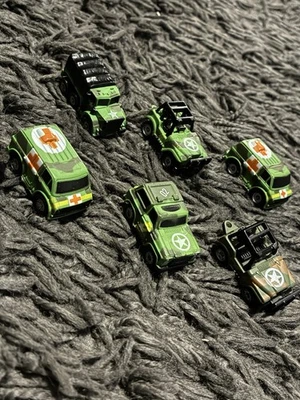 micro machines galoob mini army jeep truck and ambulance car lot of 6 - Image 1 of 2