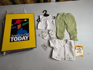 American Girl Today 2000 Breezy Day Conjunto Completo GBOG De Colección Retirado NUEVO EN CAJA - Imagen 1 de 4