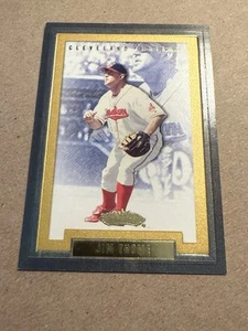 Jim Thome 2002 Fleer Showcase Legacy Gold Parallel SP numero di serie /175 - Foto 1 di 2