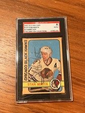 1972-73 O-PEE-CHEE #177 Stan Mikita Auto Card 