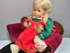 Muñeca de tela Käthe Kruse 37 cm años 80 trenzas rojo-verde vestido coleccionista vintage EXCELENTE - Imagen 1 de 12