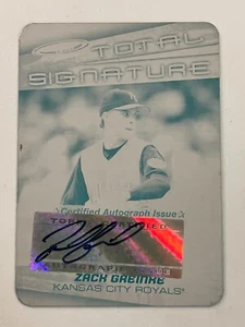 2005 TOPPS TOTAL ZACK GREINKE BLACK PLATE 1/1 AUTO 2ND YEAR ROYALS - Picture 1 of 4