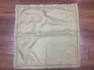 CAPA DE TRAVESSEIRO CROSCILL EURO BRONZEADO VERDE BAMBU APARÊNCIA TUBULAÇÃO FECHO ZÍPER TROPICAL - Imagem 1 de 4