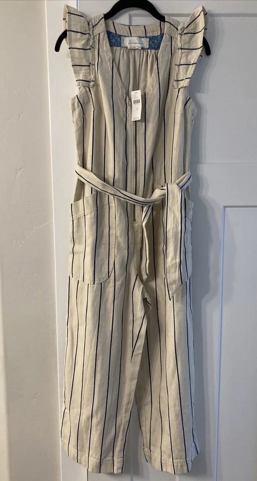 Mono Anthropologie con cinturón talla por $158 marfil y rayas azules ☼ Foto 1 de 4