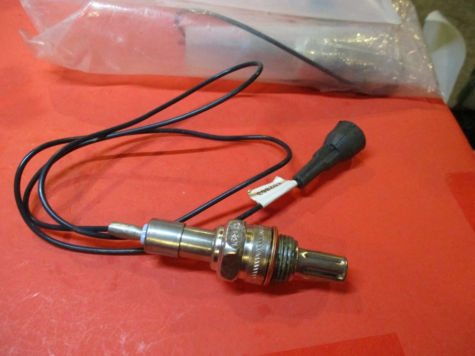 FOR VOLVO--SAAB--PEUGEOT-FIAT--NISSAN-AUDI-1979-1989---Oxygen Sensor SG11 - Image 1 of 2