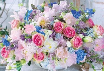 [Made in Japan] Beverly 1000 microphone jigsaw puzzle sparkle happy bouquet - Image 1 of 2