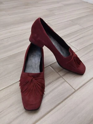 Easy Spirit 葡萄酒红色真皮麂皮绒鞋面懒人鞋低跟高跟鞋 8M 码 — 第 1/4 张图片