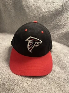 Gorra ajustable con logotipo clásico de los Atlanta Falcons NFL - Imagen 1 de 7