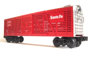 RAILKING SANTA FE STOCKADE CAR RED & SILVER LN/C8 RK-7108L # 108 - Picture 1 of 1
