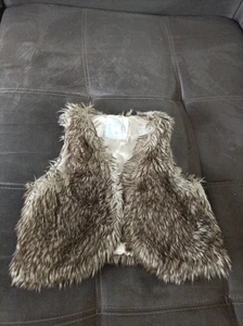 Mädchen Fellweste Weste Gr. 146 H&M braun - Bild 1 von 4